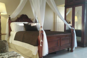 Stylish studio apt AC, Balcony, Parking, Pool